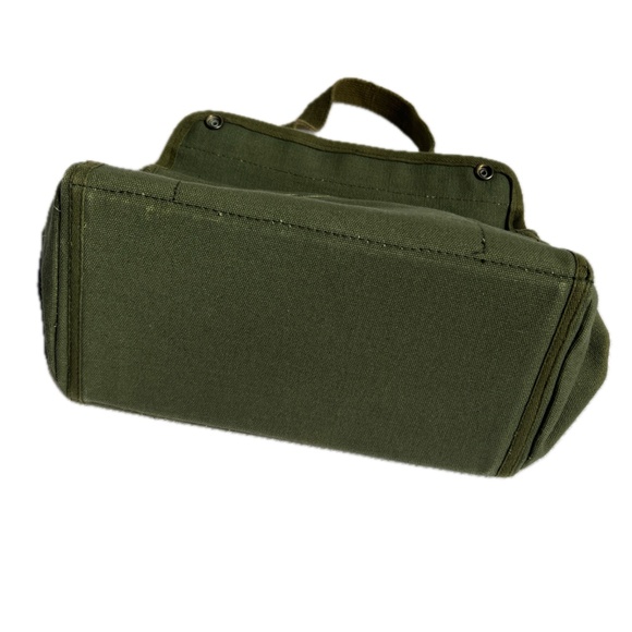 Aritzia Duffle Tote Bag Small Army Green Cotton Canvas Front & Back Pockets - Picture 7 of 8